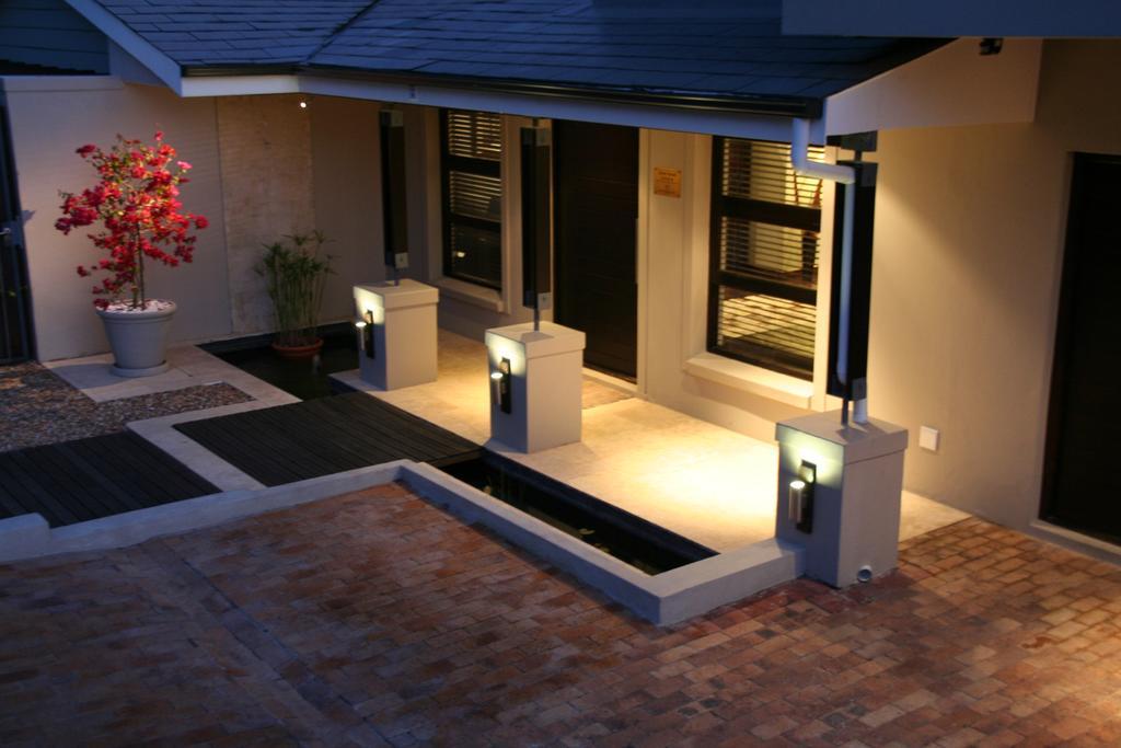 Keren'S Vine Guesthouse Stellenbosch Eksteriør billede
