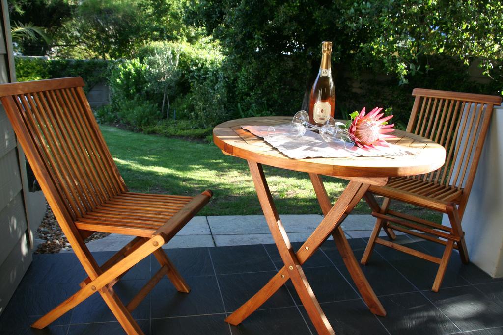 Keren'S Vine Guesthouse Stellenbosch Eksteriør billede